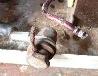 welder_stinger_connection.jpg
