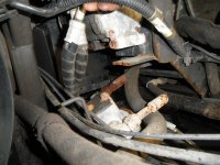 oil filter broken 04.JPG