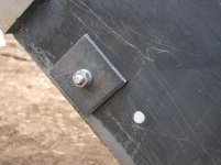 795023-PLATE AND BOLTED.JPG