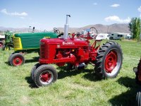 719193-farmall1_sm.jpg