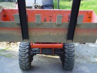 682195-Bucket forks underneath.jpg