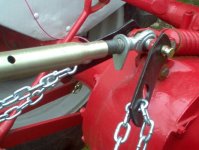 limitchains05.jpg
