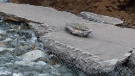 LakeSpillwayRebar2.jpg
