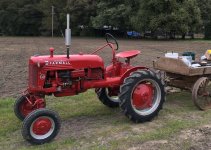 1949 Farmall Cub with Wagon.jpg