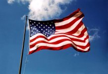 US-flag-Florida-Bridge.jpg