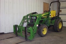 800739-tractor1.jpg