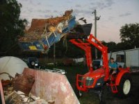 641704-Tractor clean up 019.jpg