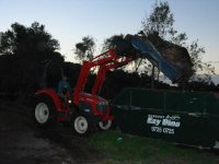 641706-Tractor clean up 020.jpg