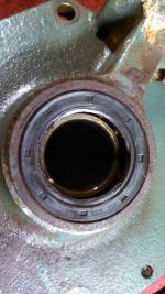 broken wheel seal.jpg