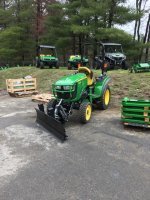 Deere 2038R 41.jpg