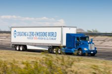 2017-toyota-project-portal-concept-hydrogen-semi.jpg