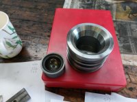 new piston ready for insert.jpg