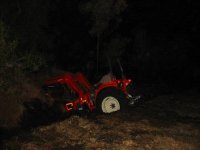 641718-Tractor clean up 006.jpg