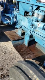 Ford 5900 Skid Plate Right.jpg Ford 5900 Skid Plate Right.jpg