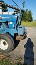Ford 5900 Suitcase Weights.jpg Ford 5900 Suitcase Weights.jpg