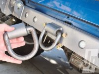 get-it-home-recovery-parts-buyers-guide-d-ring-shackle.jpg