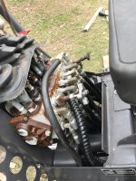 backhoe32 control vavle on hoe.JPG backhoe32 control vavle on hoe.JPG