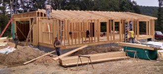 Shed rafters going up.jpg