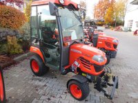 Kommunaltraktoren-Kubota-21514763.jpg
