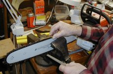 809458-Handfilingc.jpg
