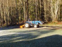 810090-Tractor 2.jpg