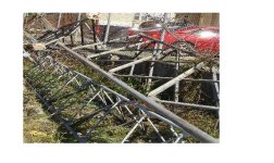772265-radiotower3.jpg