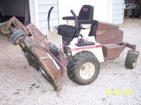 Grasshopper mower, L2050 head 004.JPG Grasshopper mower, L2050 head 004.JPG
