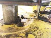 8_grease_spindle.jpg