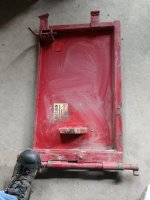 DumpTrailerTailgate.jpg DumpTrailerTailgate.jpg