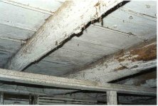 8-172321-interiorfloorbeams.jpg