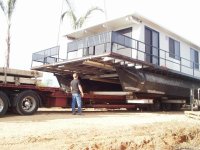 652477-aloading.jpg