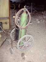 733700-091a.jpg