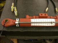 829803-LEVEL GAUGE MOUNTED TO CYL.JPG
