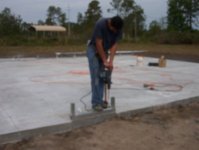 855302-garage & clearing 089---5.JPG
