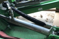 mower-lift-cylinder.jpg