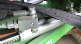mower-swing-cylinder-2.jpg