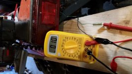 left Gw to gnd wire.jpg