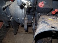 cracked connector pulled apart 2.JPG