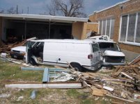 735941-District Vans.jpg