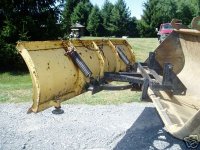 776696-Bucket plow.jpg