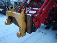 front quick hitch 1.jpg