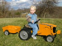 815060-Tractor.jpg