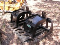 869689-grapple (600 x 450) (450 x 338).jpg