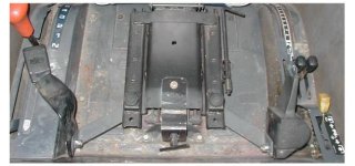 858546-SeatAdjust.JPG