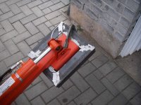 outrigger foot 1.jpg