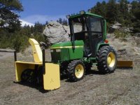 701483-tractor.jpg