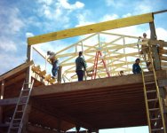779289-DSC_0043 Down to 2 trusses (600 x 480).jpg