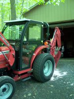 MF 1533 with Curtis Cab.jpg