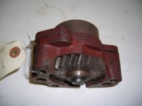 TY395 oil pump lll.jpg