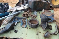 Dump Truck engine rebuild 015 (Small).jpg